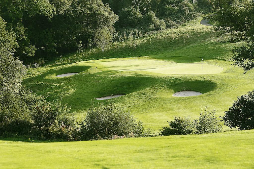 The Celtic Manor Resort Ньюпорт Экстерьер фото The 18th green
